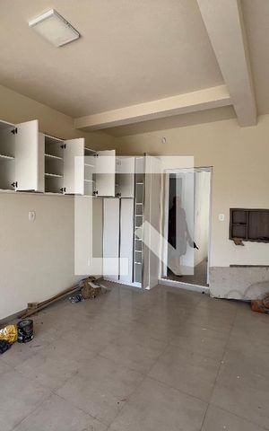 Casa à venda com 172m², 3 quartos e 2 vagas Casa à venda com 172m², 3 quartos e 2 vagasGaragem