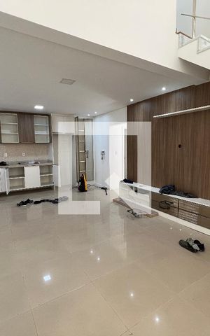 Casa à venda com 172m², 3 quartos e 2 vagas Casa à venda com 172m², 3 quartos e 2 vagasSala/Cozinha