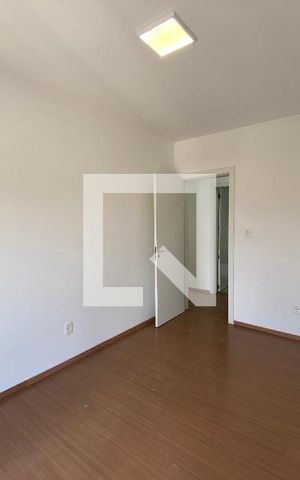 Casa à venda com 172m², 3 quartos e 2 vagas Casa à venda com 172m², 3 quartos e 2 vagasQuarto 2