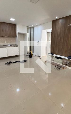 Casa à venda com 172m², 3 quartos e 2 vagas Casa à venda com 172m², 3 quartos e 2 vagasSala/Cozinha