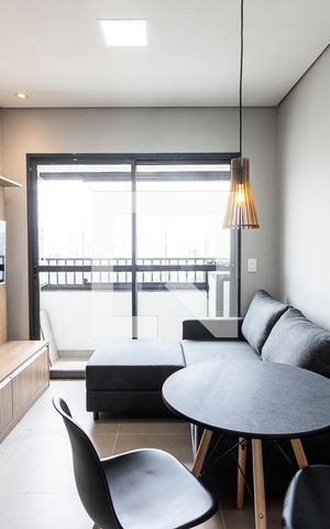 Apartamento à venda com 27m², 1 quarto e sem vagaSala