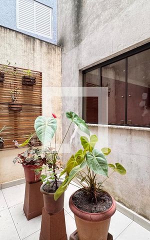 Casa à venda com 266m², 3 quartos e 5 vagas Casa à venda com 266m², 3 quartos e 5 vagasJardim de inverno
