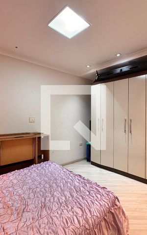 Casa à venda com 266m², 3 quartos e 5 vagas Casa à venda com 266m², 3 quartos e 5 vagasQuarto 1