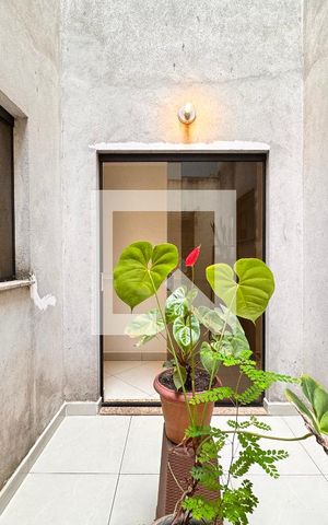 Casa à venda com 266m², 3 quartos e 5 vagas Casa à venda com 266m², 3 quartos e 5 vagasJardim de inverno