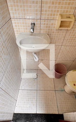 Casa à venda com 266m², 3 quartos e 5 vagas Casa à venda com 266m², 3 quartos e 5 vagasLavabo 1