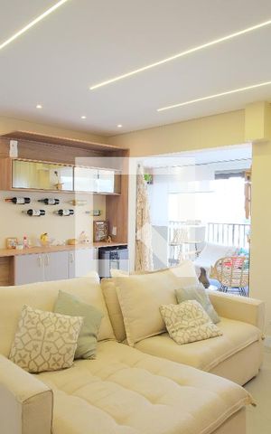 Apartamento à venda com 89m², 2 quartos e 2 vagasSala