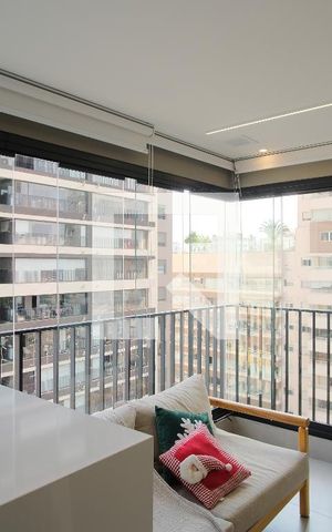 Apartamento à venda com 89m², 2 quartos e 2 vagasVaranda