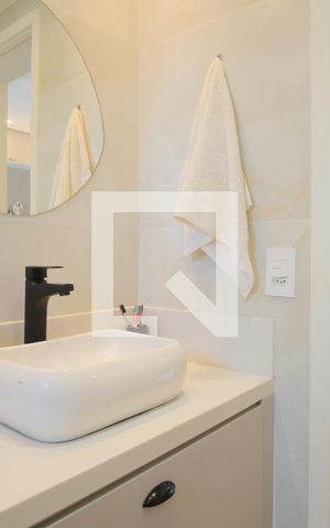 Apartamento à venda com 89m², 2 quartos e 2 vagasBanheiro da Suíte 1