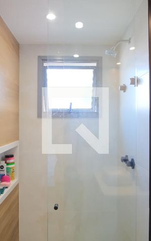 Apartamento à venda com 89m², 2 quartos e 2 vagasBanheiro da Suíte 1