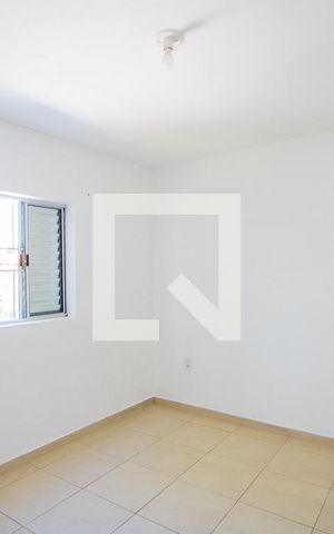 Casa para alugar com 52m², 2 quartos e sem vagaQuarto 1