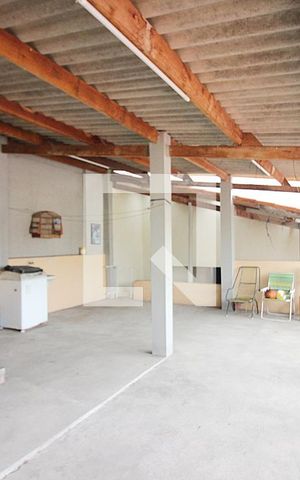 Casa para alugar com 75m², 3 quartos e 1 vagaÁrea de Serviço