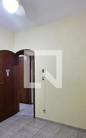 Casa para alugar com 75m², 3 quartos e 1 vagaQuarto 2