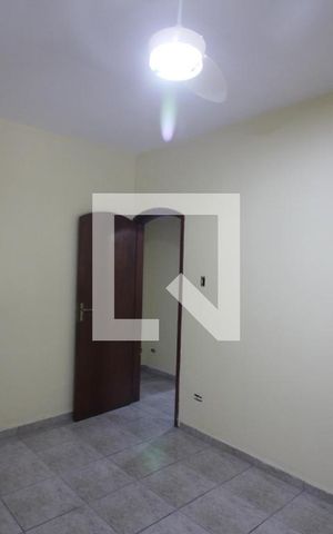 Casa para alugar com 75m², 3 quartos e 1 vagaQuarto 1