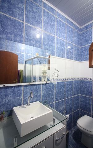 Casa para alugar com 75m², 3 quartos e 1 vagaBanheiro Social