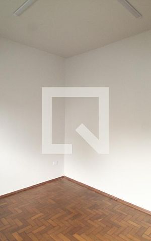 Casa para alugar com 320m², 6 quartos e 1 vagaQuarto 1