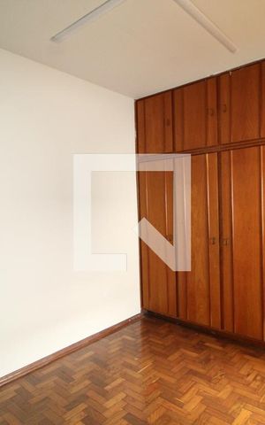 Casa para alugar com 320m², 6 quartos e 1 vagaQuarto 2