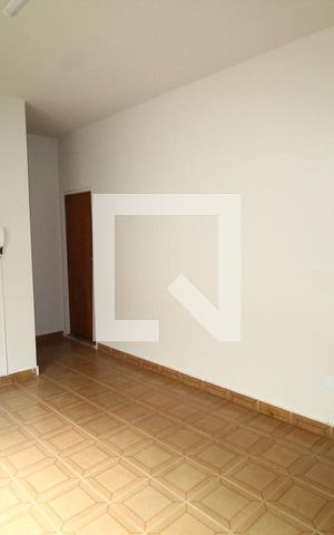 Casa para alugar com 320m², 6 quartos e 1 vagaSala