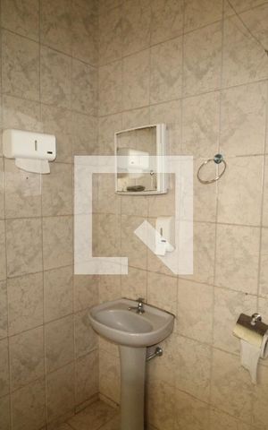 Casa para alugar com 320m², 6 quartos e 1 vagaBanheiro 2