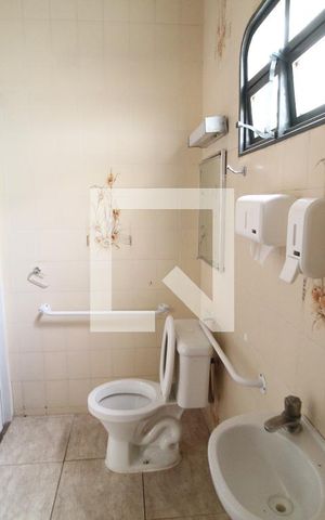 Casa para alugar com 320m², 6 quartos e 1 vagaBanheiro 1