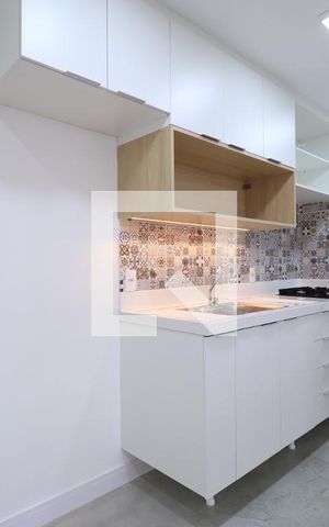 Apartamento à venda com 34m², 2 quartos e sem vagaCozinha e Área de Serviço