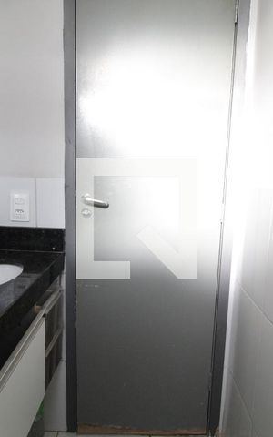 Apartamento para alugar com 45m², 2 quartos e 1 vagaBanheiro Social