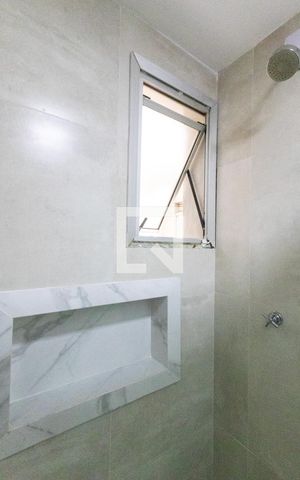 Apartamento para alugar com 85m², 3 quartos e 2 vagasBanheiro Social