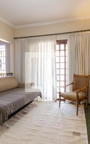 Casa à venda com 360m², 4 quartos e 4 vagasCopa