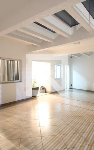 Casa à venda com 400m², 4 quartos e 4 vagasGaragem
