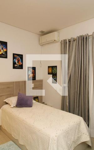 Casa à venda com 400m², 4 quartos e 4 vagasSuíte 1