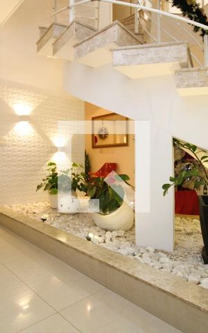 Casa à venda com 400m², 4 quartos e 4 vagasSala