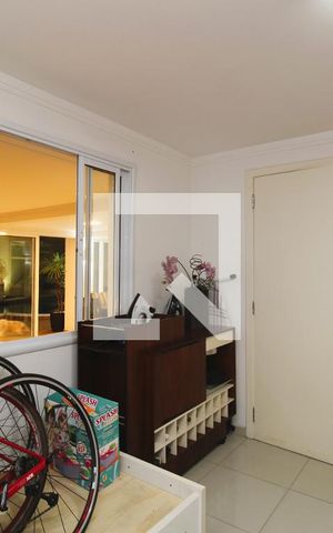 Casa à venda com 400m², 4 quartos e 4 vagasQuarto de Serviço