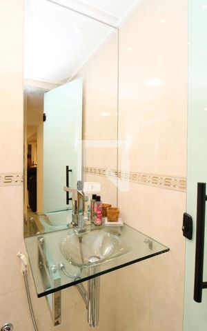 Casa à venda com 400m², 4 quartos e 4 vagasBanheiro de serviço