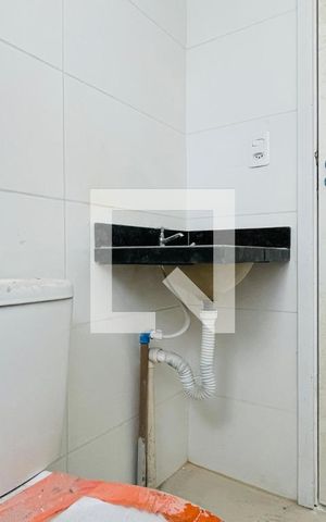Apartamento para alugar com 46m², 2 quartos e 1 vaga Apartamento para alugar com 46m², 2 quartos e 1 vagaBanheiro