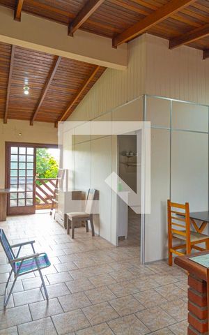 Casa à venda com 256m², 5 quartos e 3 vagas Casa à venda com 256m², 5 quartos e 3 vagasVaranda gourmet