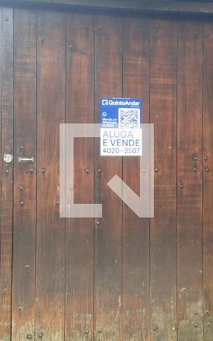 Casa de condomínio à venda com 1800m², 4 quartos e 4 vagas Casa de condomínio à venda com 1800m², 4 quartos e 4 vagasplaquinha instalada