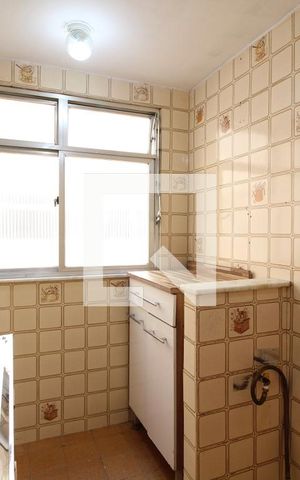 Apartamento à venda com 50m², 2 quartos e 1 vagaCozinha e Área de Serviço