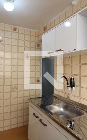 Apartamento à venda com 50m², 2 quartos e 1 vagaCozinha e Área de Serviço