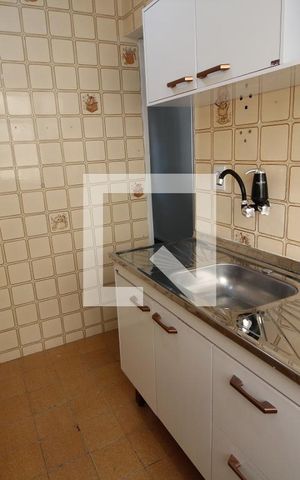 Apartamento à venda com 50m², 2 quartos e 1 vagaCozinha e Área de Serviço