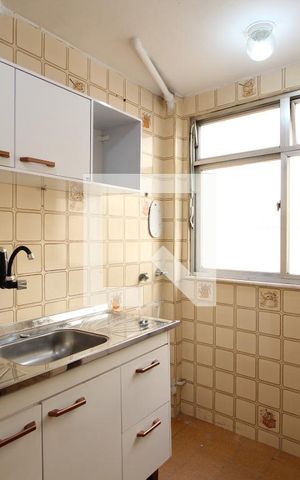 Apartamento à venda com 50m², 2 quartos e 1 vagaCozinha e Área de Serviço