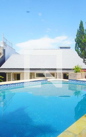 Casa para alugar com 500m², 3 quartos e 4 vagasPiscina