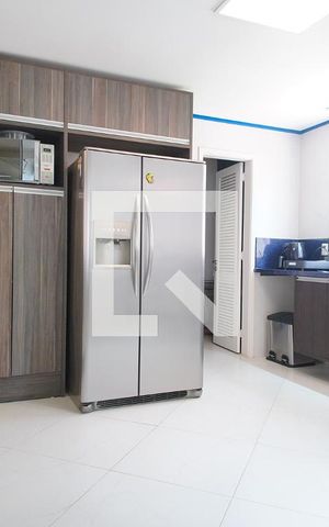 Casa para alugar com 500m², 3 quartos e 4 vagasCozinha