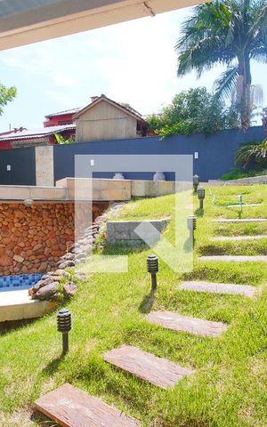 Casa para alugar com 500m², 3 quartos e 4 vagasQuarto 1 - Suíte - Vista