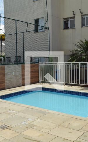 Apartamento à venda com 75m², 3 quartos e 1 vagaPiscina