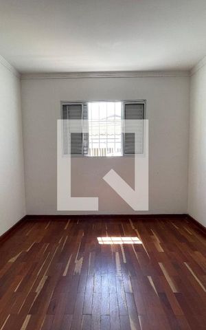 Casa à venda com 225m², 3 quartos e 3 vagas Casa à venda com 225m², 3 quartos e 3 vagasSuíte 1