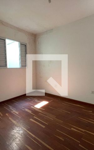 Casa à venda com 225m², 3 quartos e 3 vagas Casa à venda com 225m², 3 quartos e 3 vagasSuíte 3