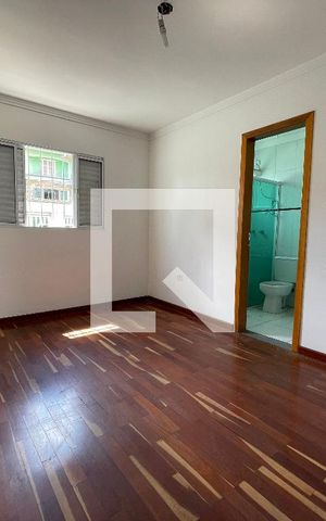 Casa à venda com 225m², 3 quartos e 3 vagas Casa à venda com 225m², 3 quartos e 3 vagasSuíte 1