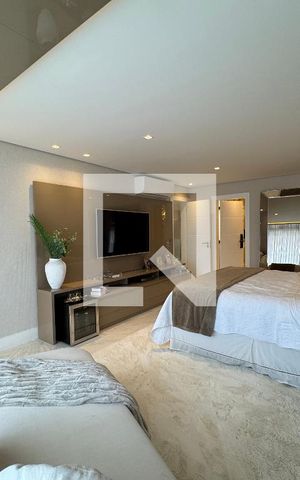 Apartamento à venda com 400m², 4 quartos e 4 vagas Apartamento à venda com 400m², 4 quartos e 4 vagasSuíte 2