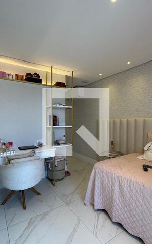 Apartamento à venda com 400m², 4 quartos e 4 vagas Apartamento à venda com 400m², 4 quartos e 4 vagasSuíte 3