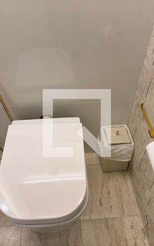 Apartamento à venda com 400m², 4 quartos e 4 vagas Apartamento à venda com 400m², 4 quartos e 4 vagasSuíte 2 - Banheiro