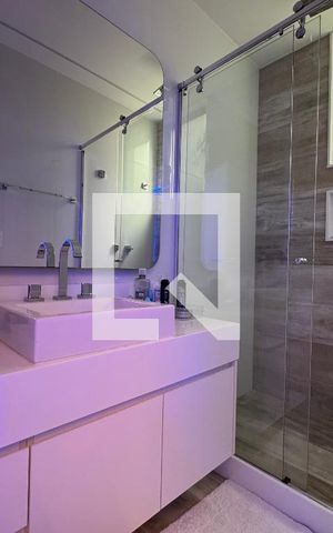 Apartamento à venda com 400m², 4 quartos e 4 vagas Apartamento à venda com 400m², 4 quartos e 4 vagasSuíte 4 - Banheiro